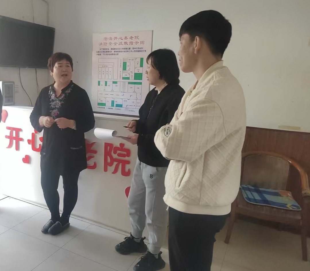 黑龙江省牡丹江市宁安市渤海镇关工委联合镇应急办开展养老院安全检查暨安全宣教活动
