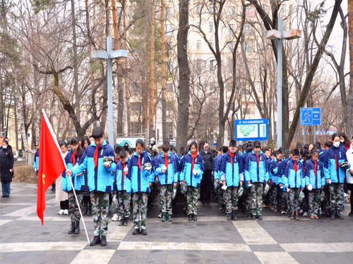 缅怀先烈志 共铸中华魂 ——黑龙江省牡丹江市阳明区阳明小学少年军校清明节祭扫主题教育纪实