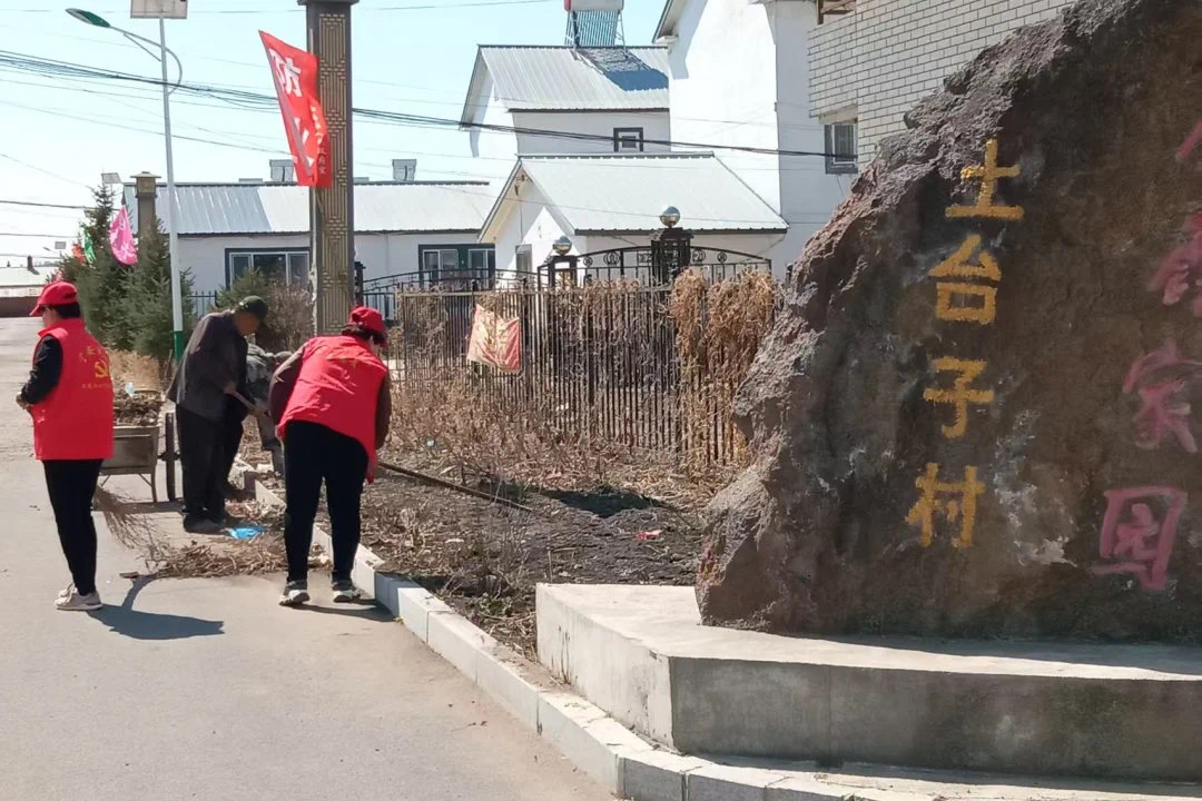 黑龙江省牡丹江市宁安市渤海镇关工委组织开展“爱国卫生月”环境整治活动