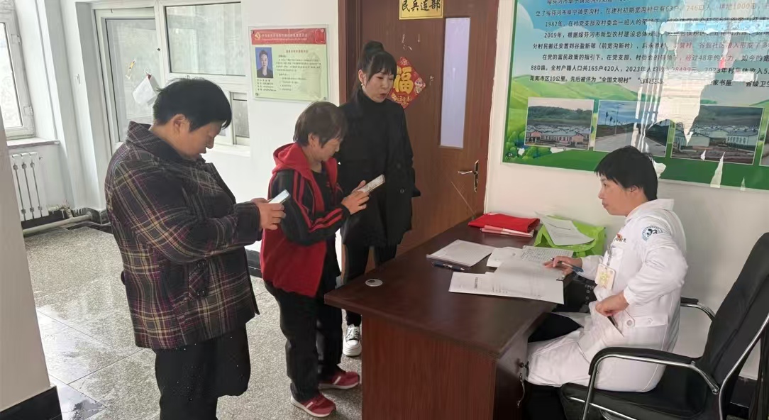 黑龙江省牡丹江市绥芬河市阜宁镇谷盈社区关工委开展“情暖母亲节，守护‘她’健康”——母亲节公益活动