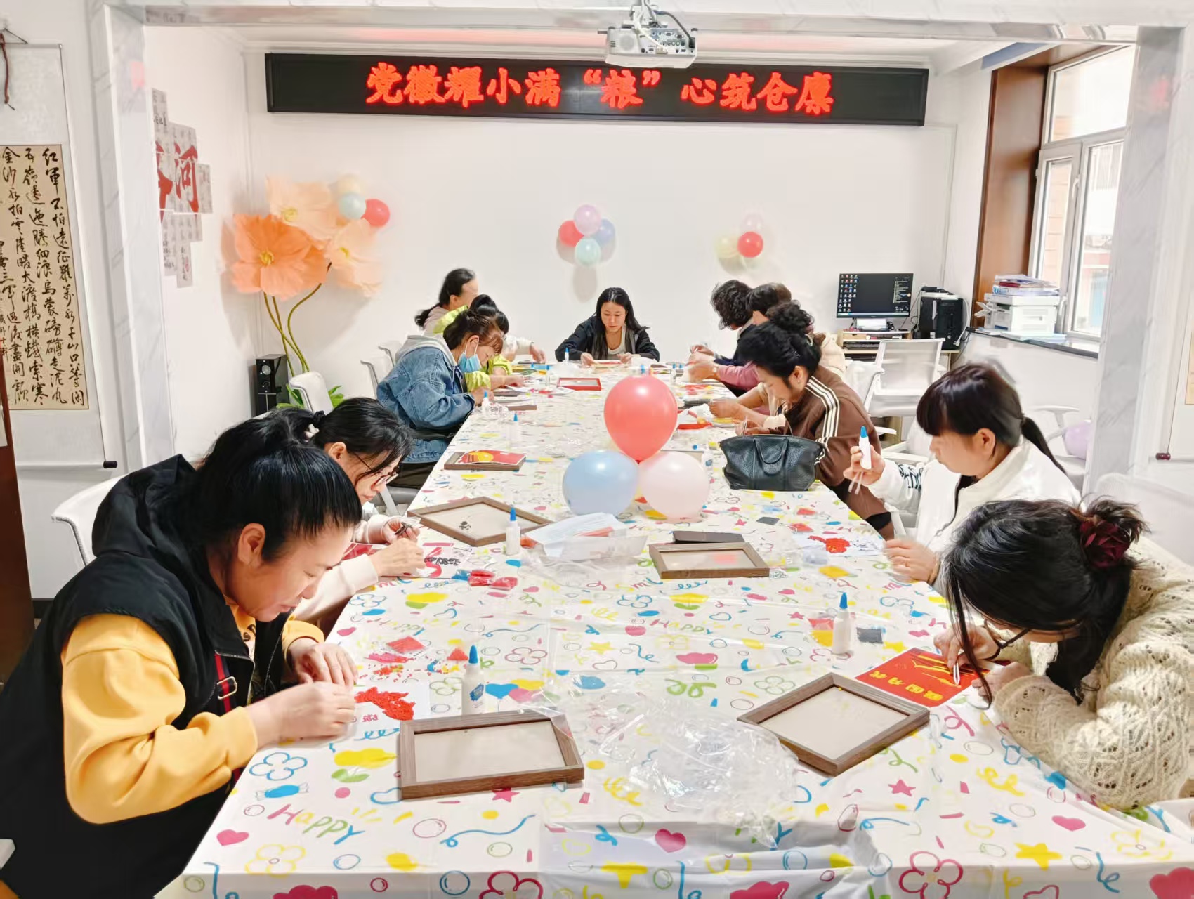 黑龙江省牡丹江市绥芬河市绥芬河镇永安社区关工委开展“党徽耀小满，‘粮’心筑仓廪”主题活动