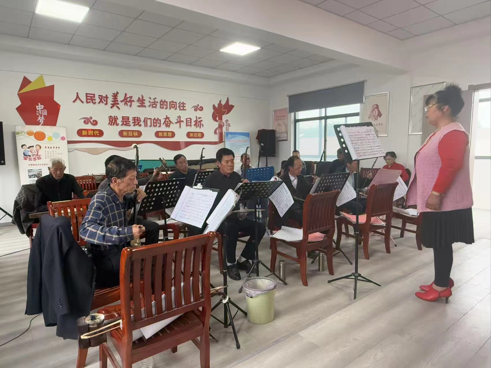 江苏省盐城市射阳县兴桥社区关工委举办“五老”颂党恩奋进新征程文艺演出活动