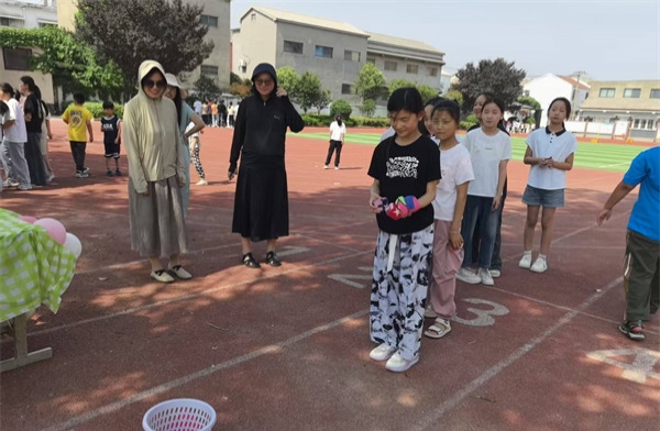 江苏省徐州市铜山区汉王镇西沿小学关工委“粽情端午，欢乐六一”游园会：古韵新趣庆双节