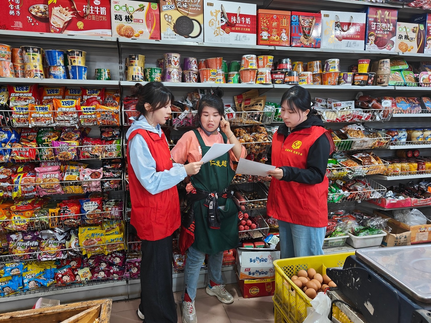 黑龙江省牡丹江市宁安市沙兰镇关工委开展“垃圾分类我先行”宣传活动