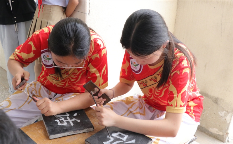 江苏省徐州市铜山区汉王镇西沿小学关工委：非遗传承焕发时代生机