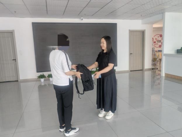 吉林省洮南市司法局关工委 积极开展社区帮扶“微心愿”活动
