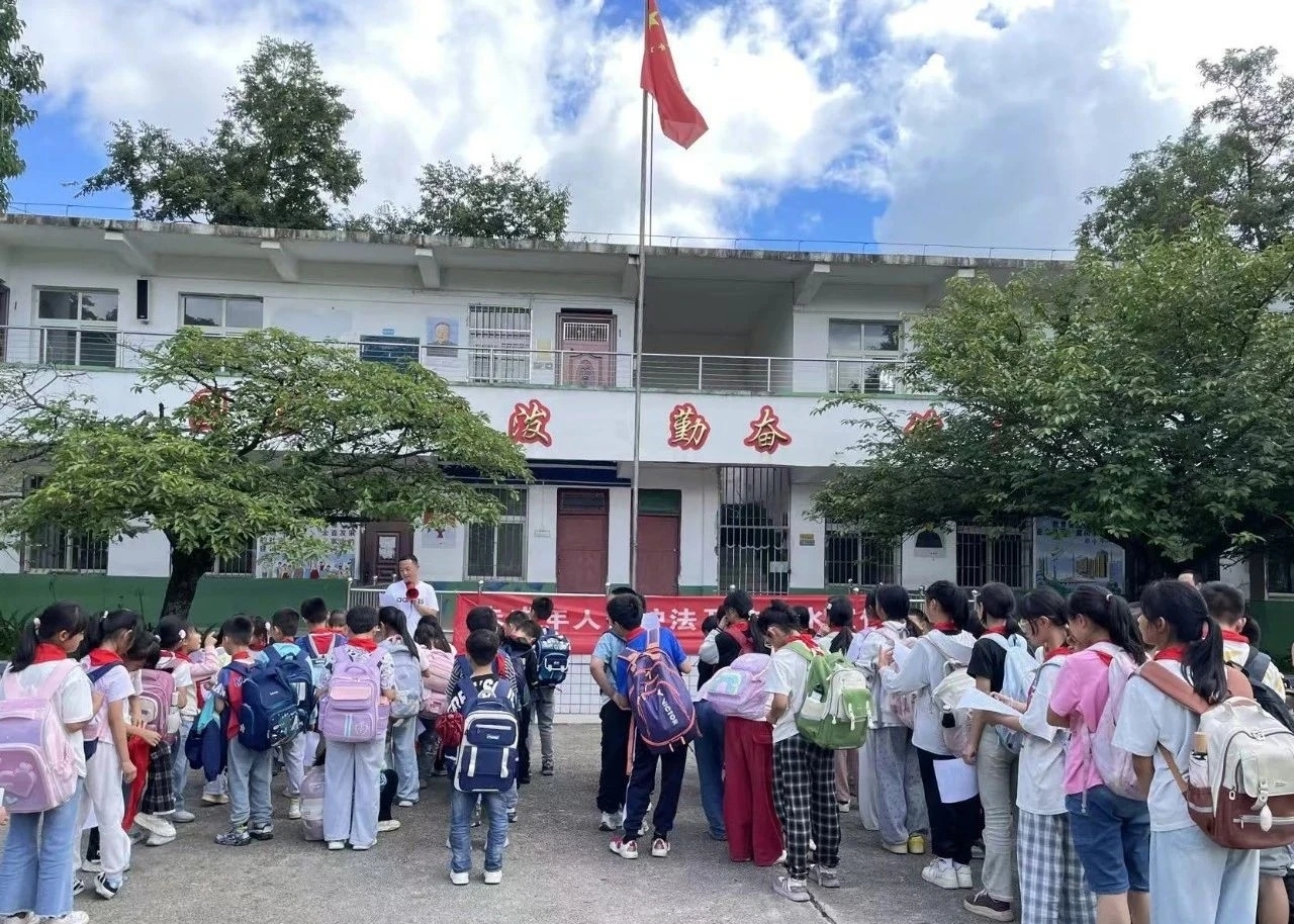 贵州省贵阳市花溪区贵筑街道关工委：守护青春幼苗，护航成长之路