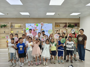 学校放假 社区开学——贵州省贵阳市乌当区新创路街道关工委开展“红色小画家”儿童暑期课堂