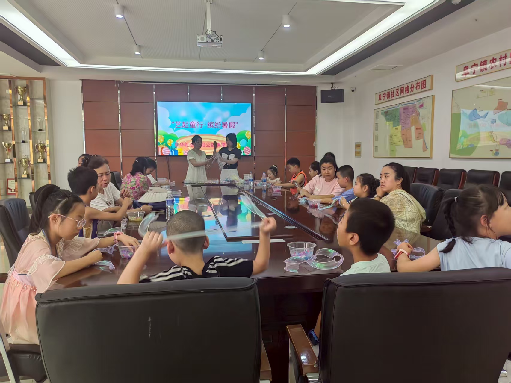 艺起童行·缤纷暑假——黑龙江省牡丹江市绥芬河市阜宁镇阜华社区关工委开展暑假公益课堂活动