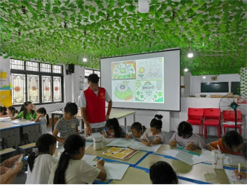 贵州省黔南布依族苗族自治州团三都县委关工委筑牢暑期 安全防线，护航青少年防溺水安全