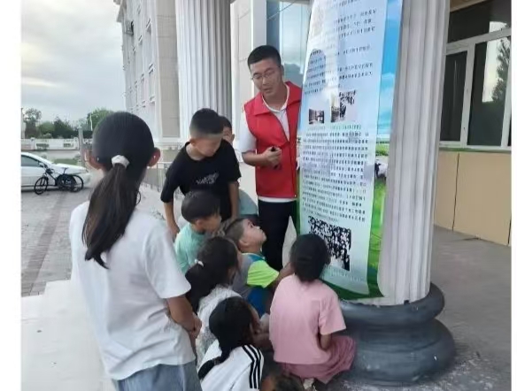 内蒙古自治区赤峰市翁牛特旗海拉苏镇关工委利用教育实践基地开展宣传宣讲活动
