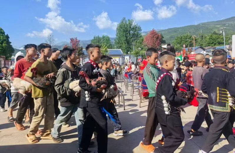 四川省凉山州布拖县：火把欢歌润民心·民族团结谱新篇