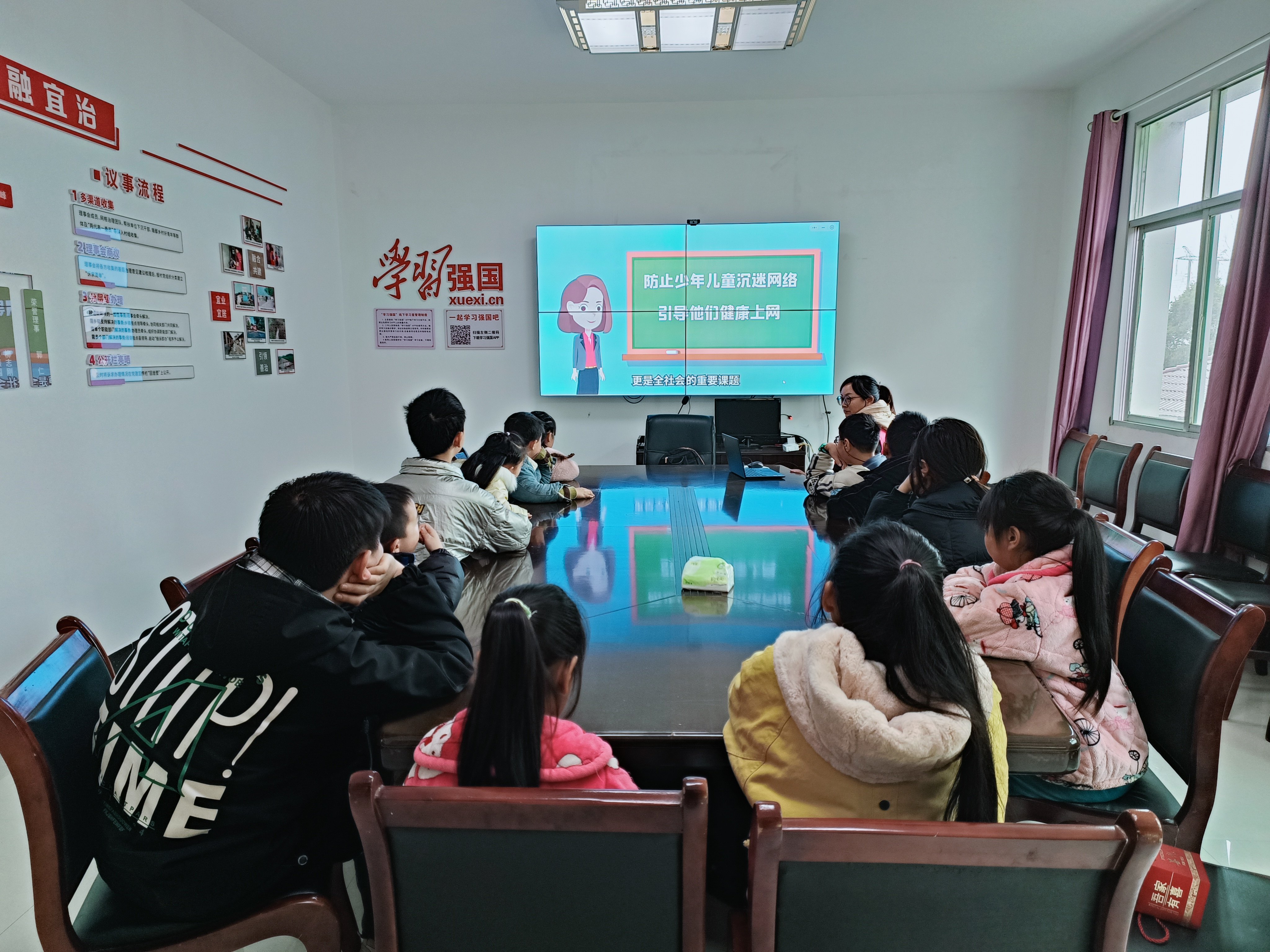 1707283327553491.jpg 4基层动态照片_爱奇艺.jpg