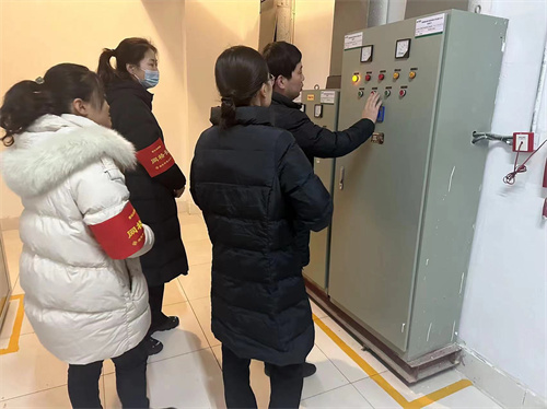 合肥市包河区烟墩街道清水冲社区关工委：加强隐患排查 筑牢安全防线 (1).jpg