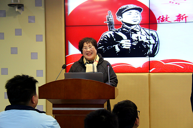 江苏省南京市玄武区玄武湖街道关工委联合开展“学习雷锋精神”主题宣讲活动(4).jpg