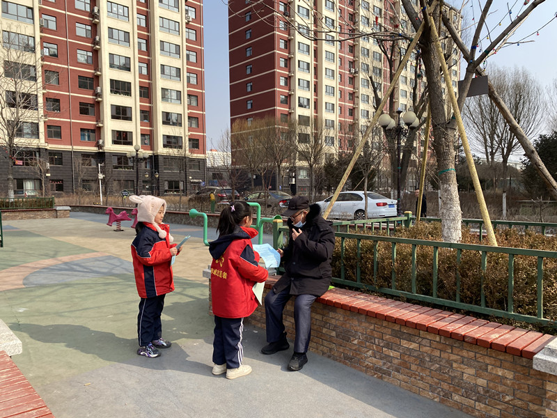 1709773430880301.jpg 元宝山区星光小学学雷锋活动启动仪式照片8_副本.jpg