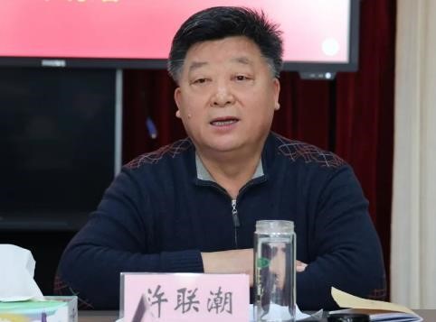 1709949178362169.jpg 2.区关工委常务副主任许联潮就今年如何推进全区校外教育工作高质量发展提出三点意见,还对贯彻上级关工委“老少同声爱国情,同心奋进新征程”主题教育实践活动提出了有关要求.jpg