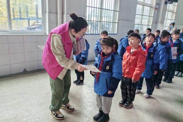 1710318715442192.jpg 22.jpg