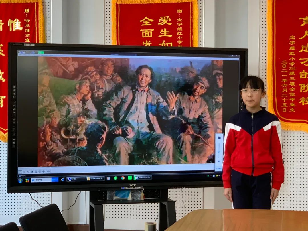 宝宇继红讲故事图片二.png