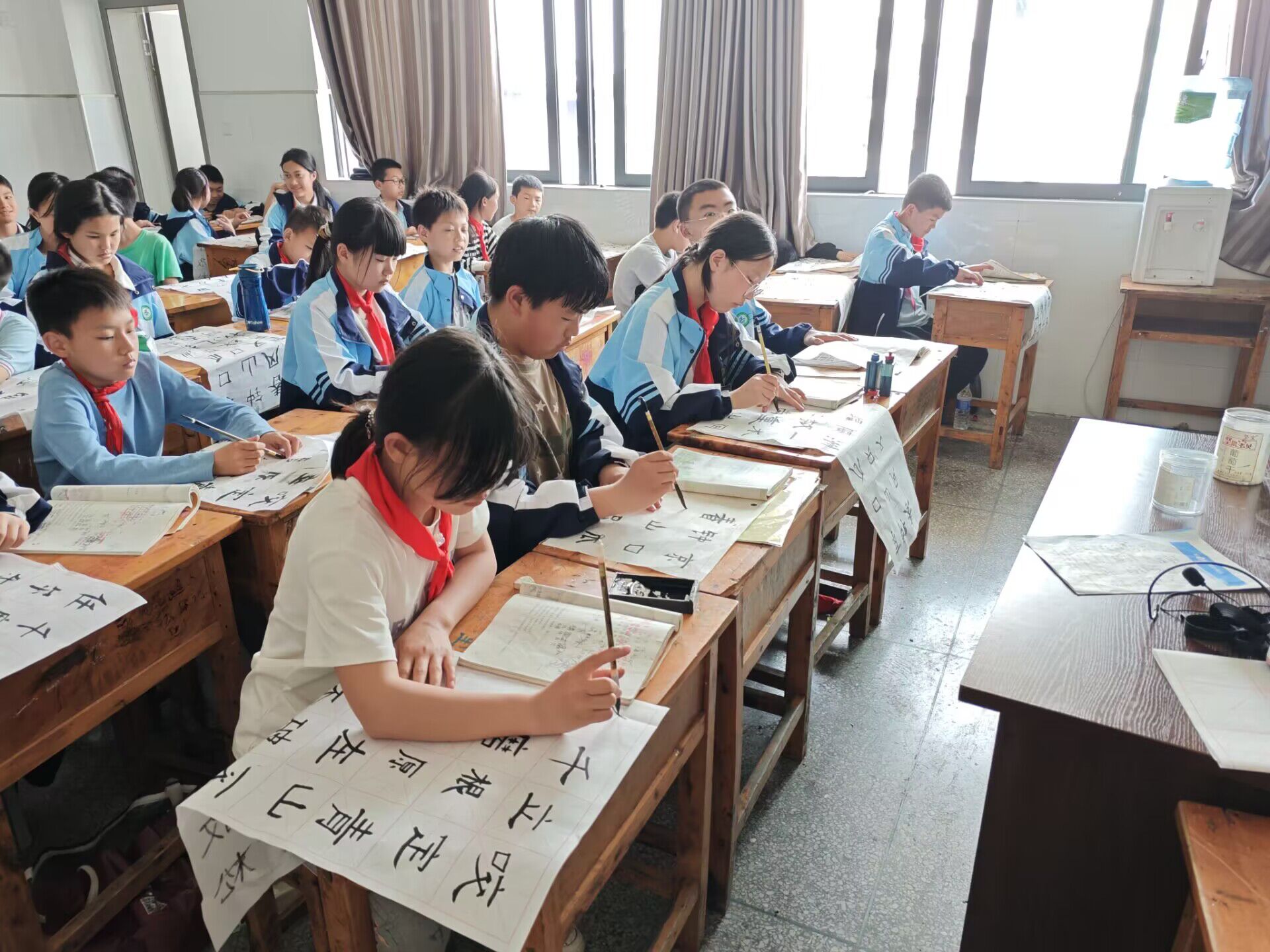 1713338541513028.jpg 武小书法比赛 03.jpg