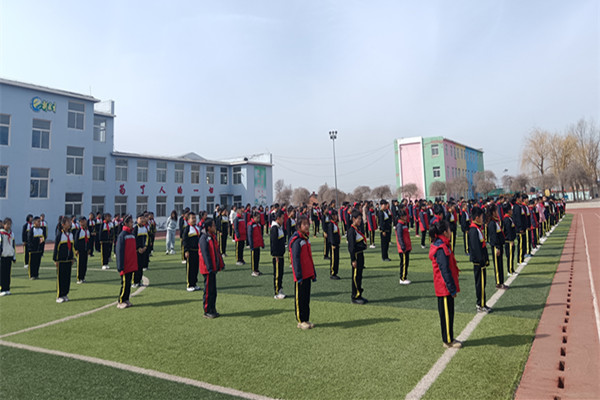 1713409576123907.jpg 升旗仪式_副本.jpg