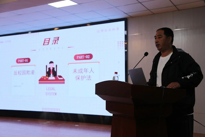 1714270908751841.jpg 元宝山区蓝哈达协会关工委两法进校园活动照片6_副本.jpg
