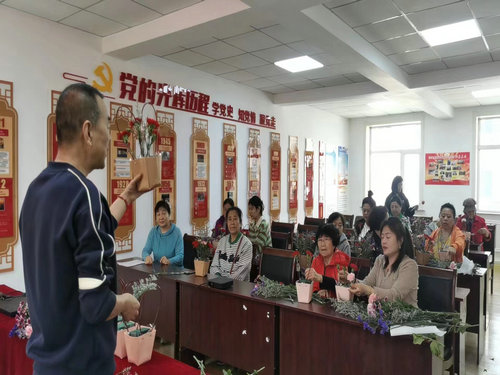 恒丰社区活动_副本.jpg