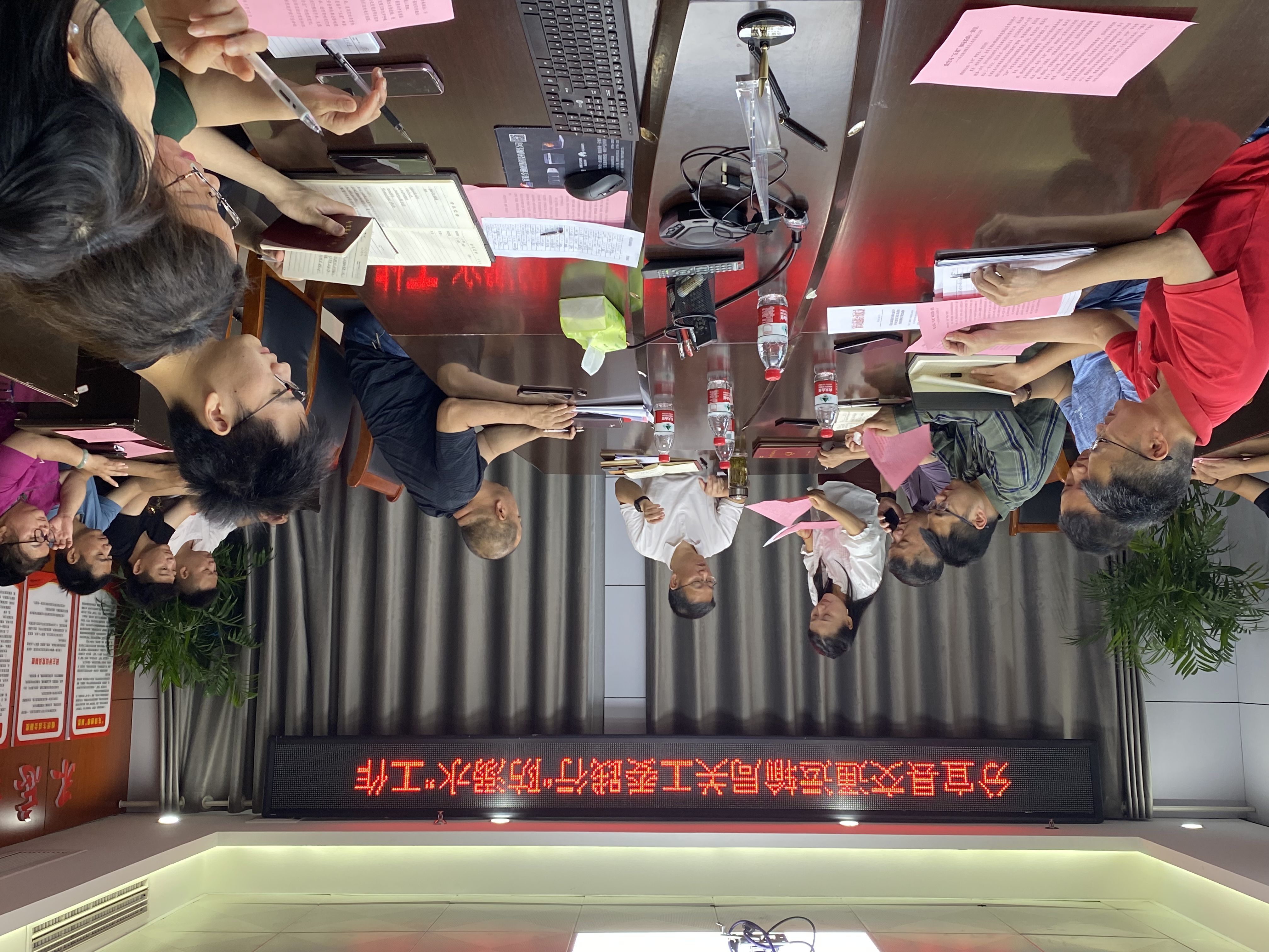 1基层动态照片_爱奇艺.jpg