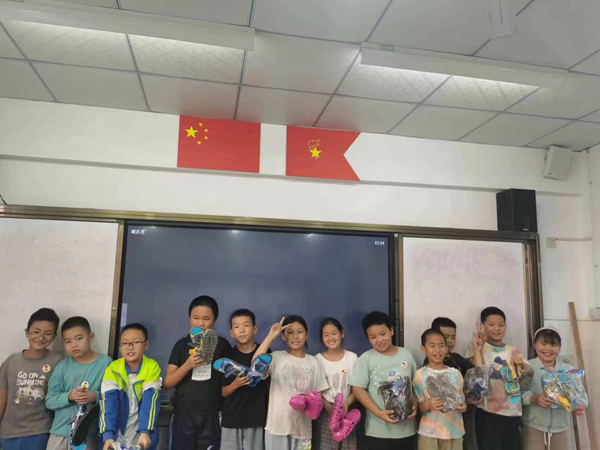 1716174746302128.jpg 发放现场.jpg