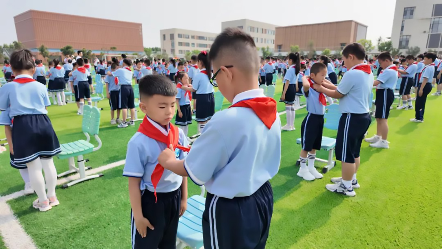 1716363893347464.jpg 任城区少先队示范性集中入队仪式-3.jpg