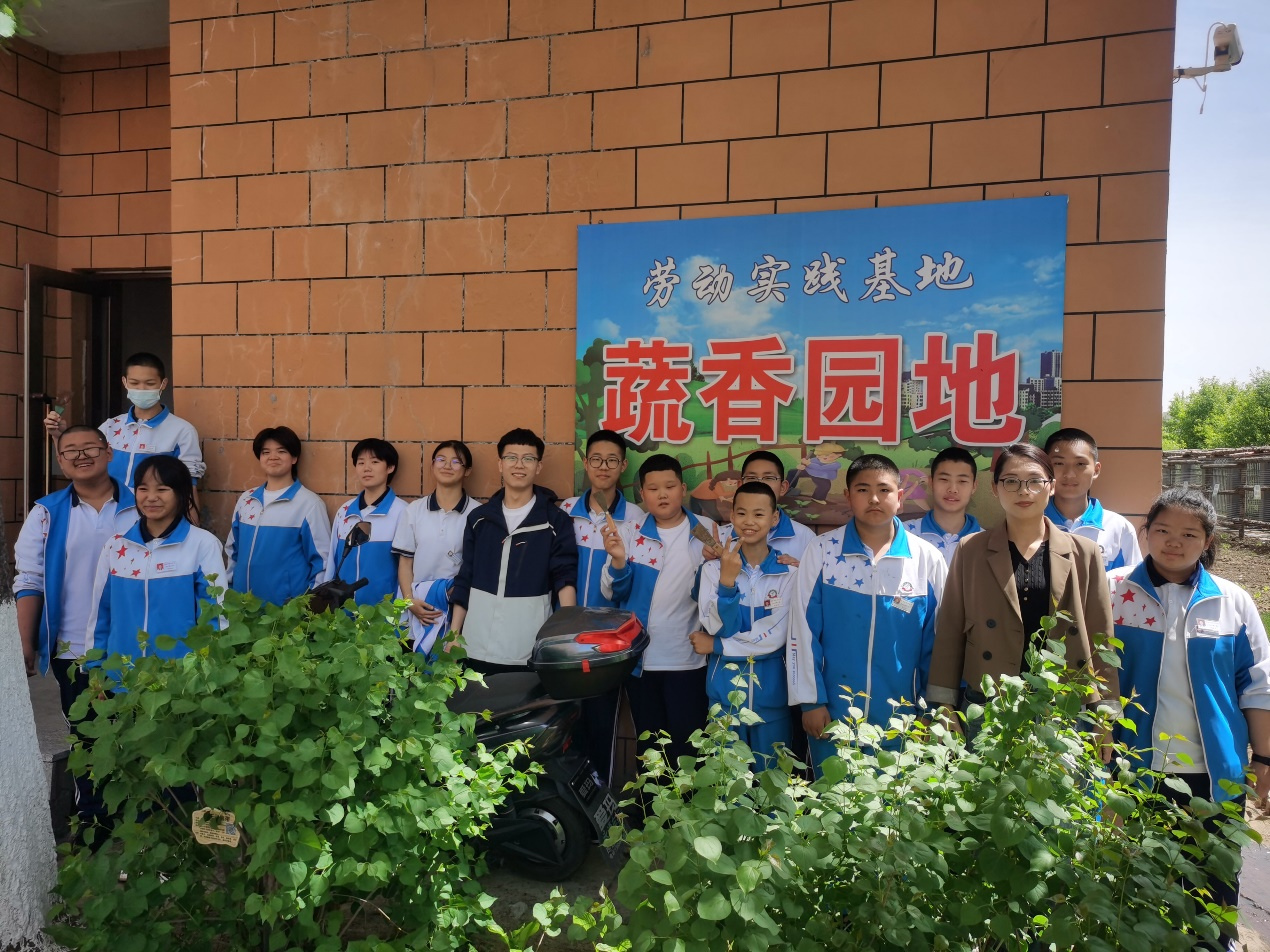 1716421421635874.png 图片1.png