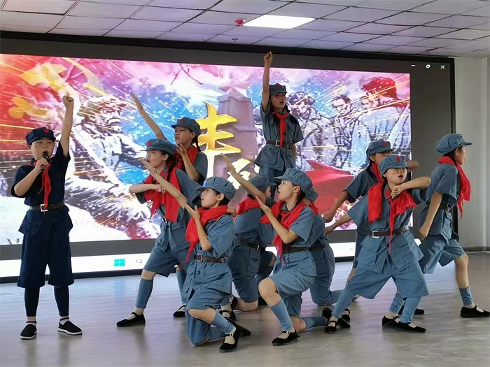 1717489006452480.jpg 五河县武桥中心小学关工委扎实推进爱国主义教育和党史学习教育工作(2).jpg