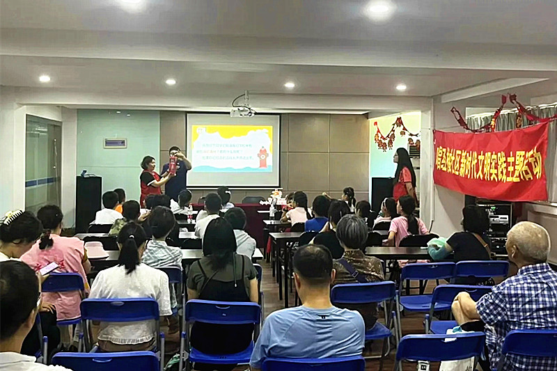 江苏省南京市玄武区唱经楼社区关工委举行了“‘唱’享生活,童心飞扬”夏令营(2).jpg