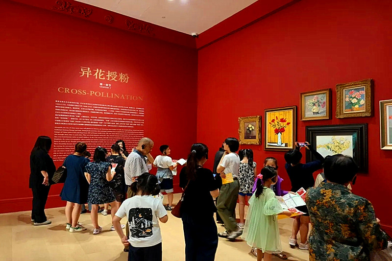 1720997372858280.jpg 江苏省南京市玄武区长江路社区关工委组织开展“老少同赏金陵图 ,传承历史人文厚脉”活动(5).jpg