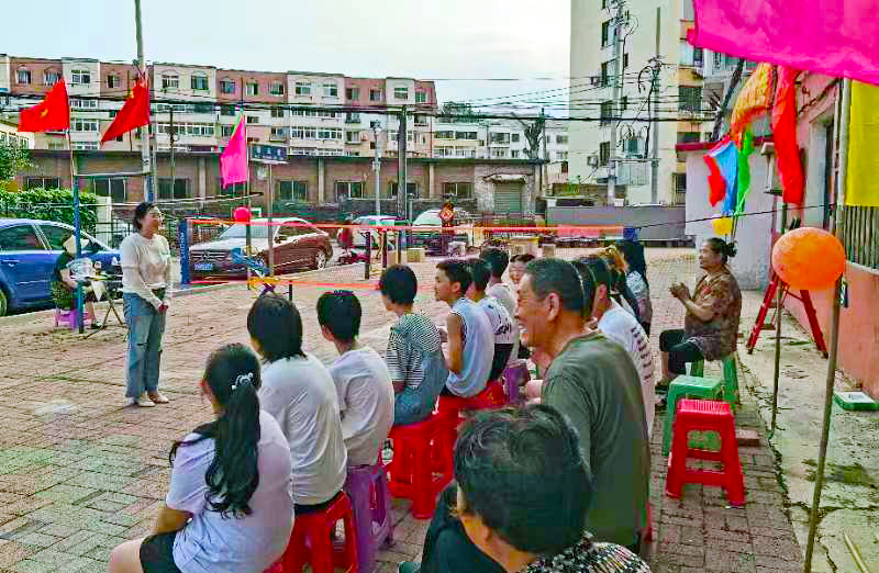 1721824379534723.jpg 2024.07.23彩屯街道彩云社区关工委三家教育活动照片.jpg