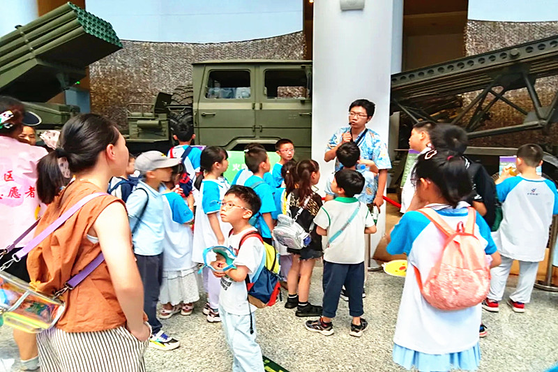 1722296303921003.jpg 江苏省南京市玄武区徐庄社区关工委组织青少年开展暑期系列研学实践活动(2).jpg