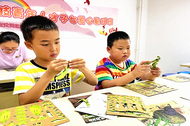 江苏省南京市玄武区农科院社区关工委开展暑期青少年文化活动(3).jpg