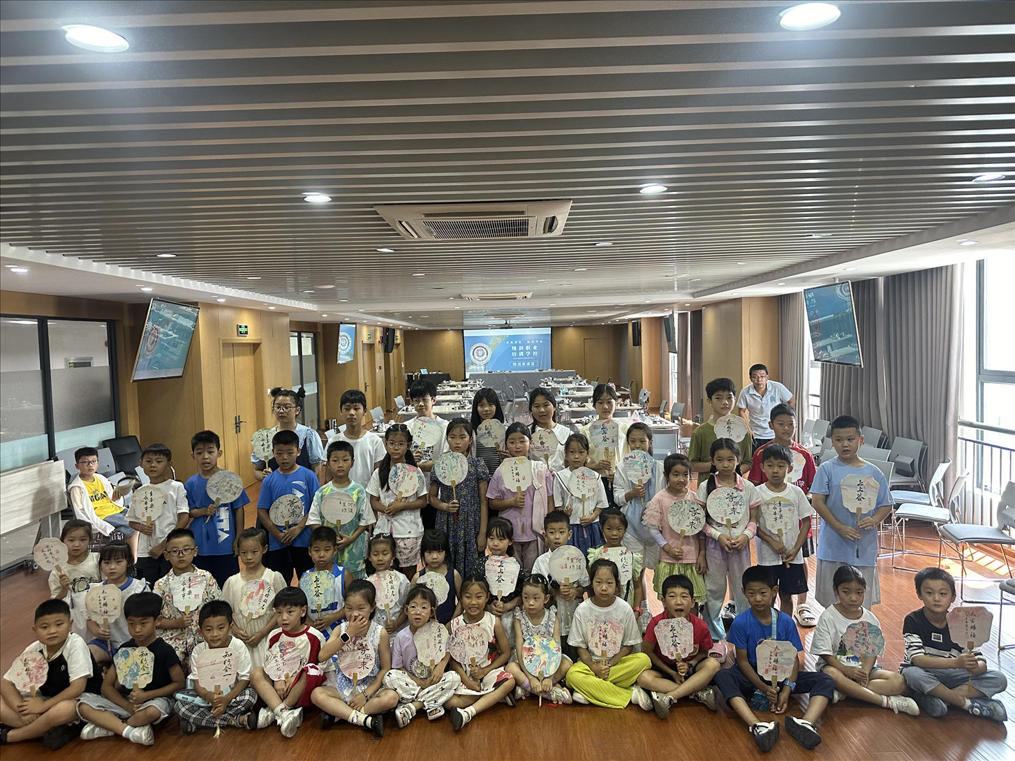 1722843107808820.jpg efcaf0991fbb1fdcf4700f9e2c25e7e_已压缩.jpg