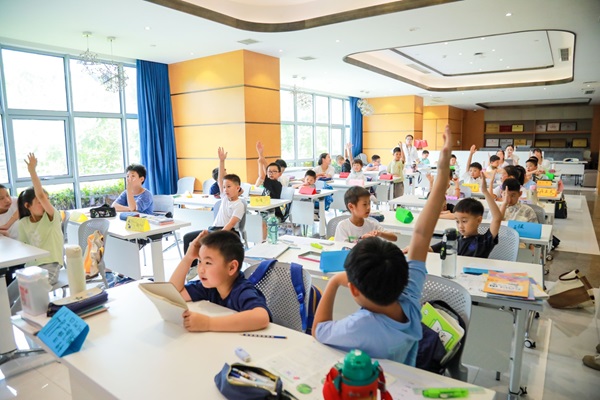 1724140030141498.jpg 博众精工关工委暑托班圆满结营--.jpg