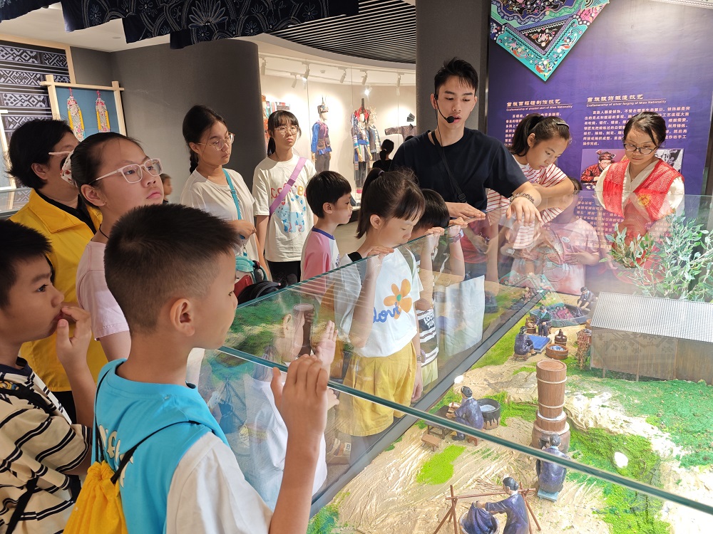1724147589491520.jpg 4、民俗发展模型讲解1.jpg
