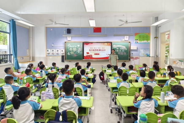 1725324888561935.jpg 285bd7a0d6bd061e998ba21b3650491_副本.jpg