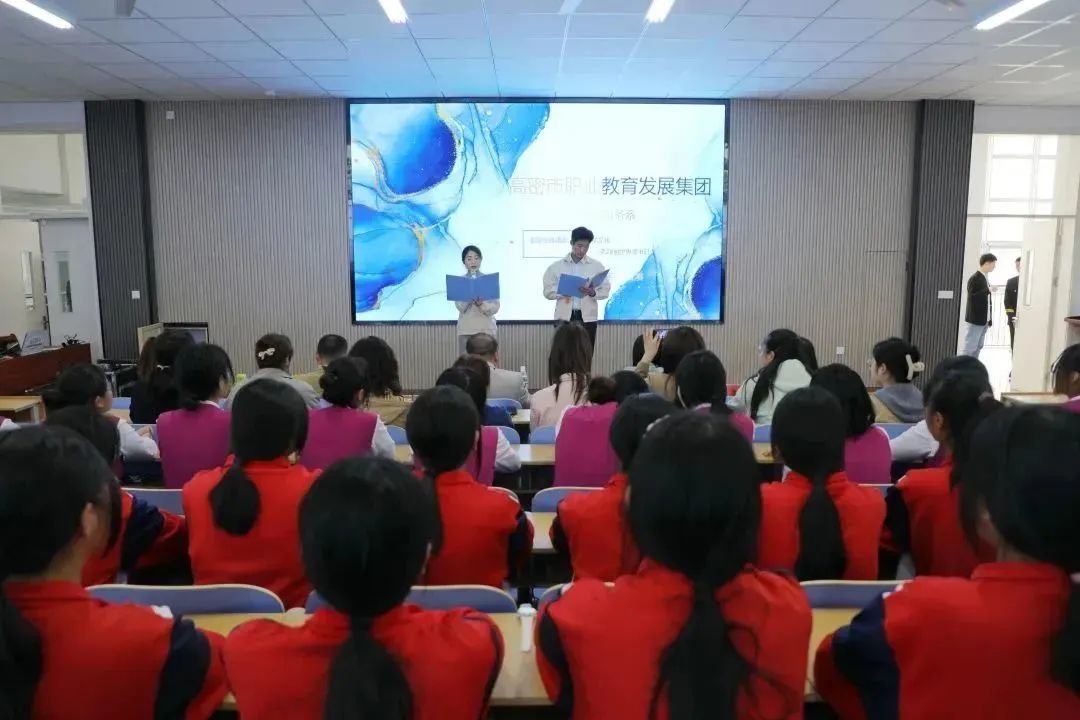 1725431786164656.jpg 经典诵读.jpg