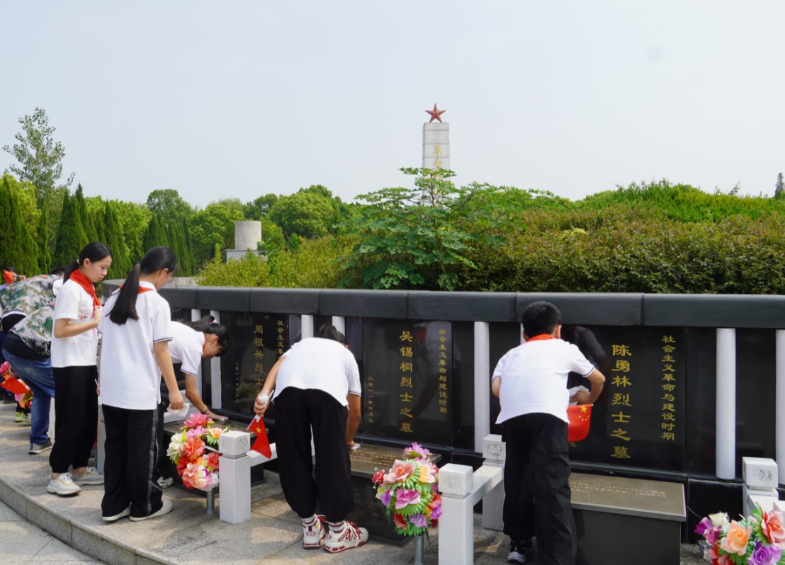 1725496517446207.jpg 琳3.jpg