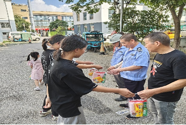 1725523743856901.png 震泽镇金阳社区组织“红领巾”楼栋长暑期成长营3.png