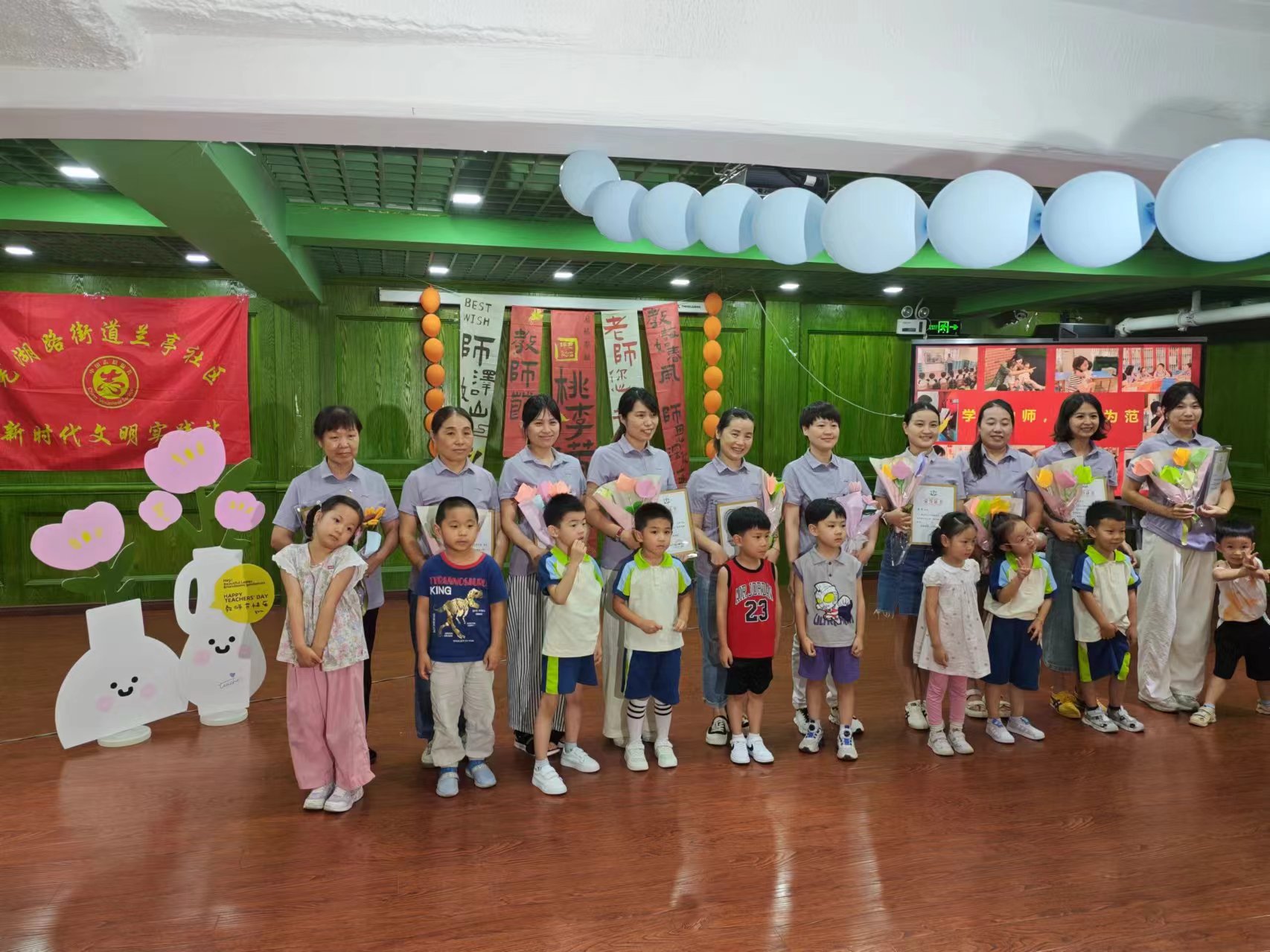 a0e9ebdec59f2be52989f51df33db33.jpg