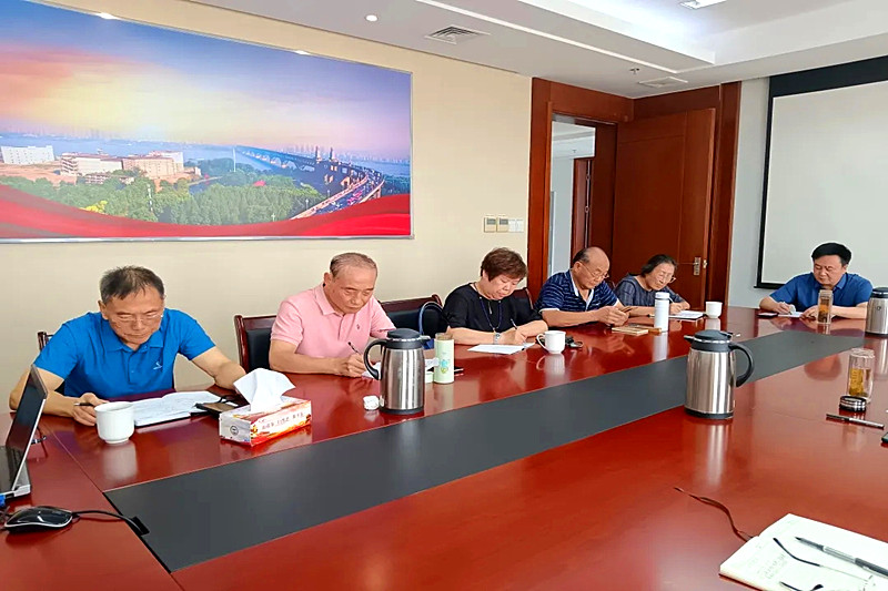 1726094437712516.jpg 江苏省南京市鼓楼区政法系统关工委召开例会部署近期重点工作(2).jpg