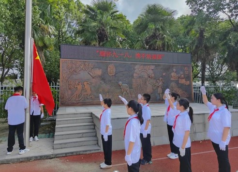 1726801370329734.jpg 双2.jpg