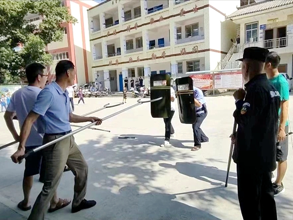 1727138710515473.jpg 演练现场.jpg