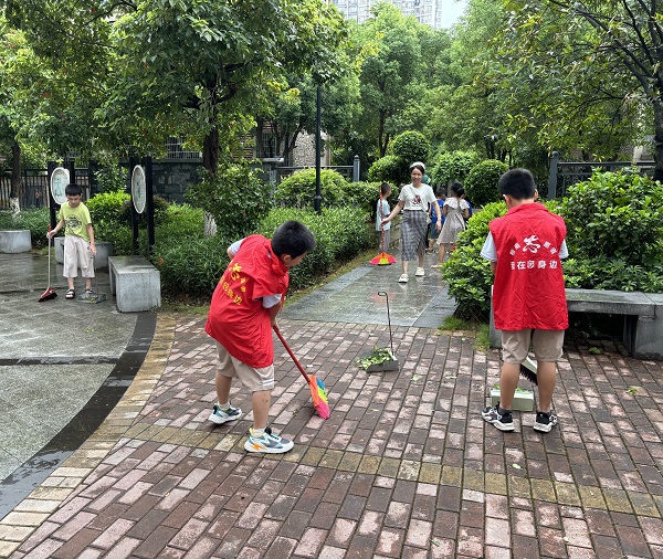 1727142568371399.jpg 照片 08.jpg