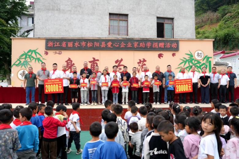 1727427763461287.png 图片5.png